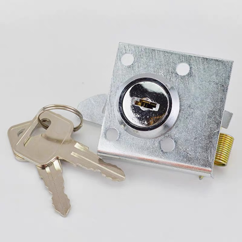 MITSUBISHI Door Lock 090